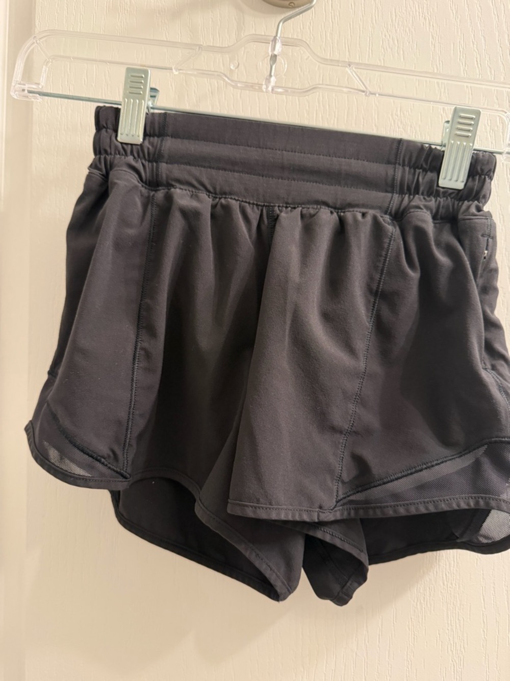 Lululemon Hottie Hots Women’s Black Athletic Shorts